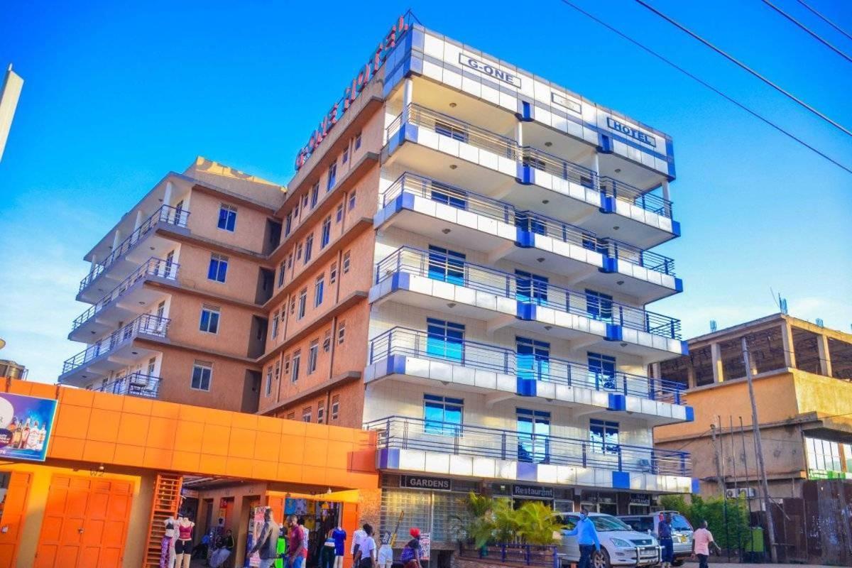 G-One Hotel Kampala Exterior foto